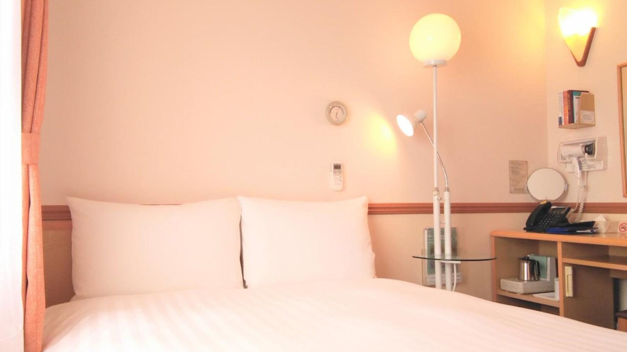 Toyoko Inn Hiroshima Heiwa-Odori Exteriör bild