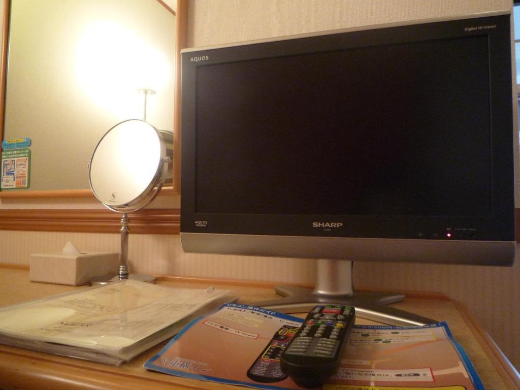 Toyoko Inn Hiroshima Heiwa-Odori Rum bild